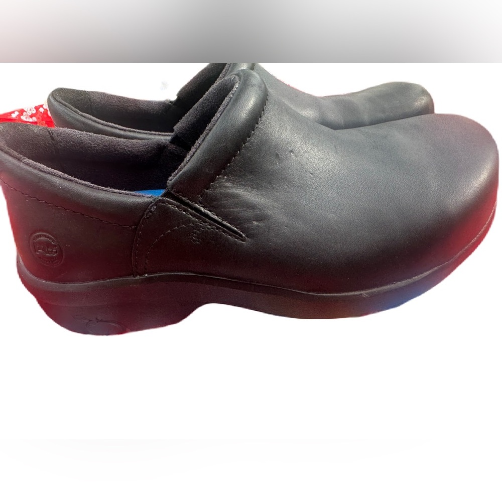 Timberland PRO comfort clogs NWOT size 8W